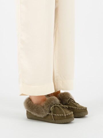 Warmbat Slipper 'Kampi' in Green