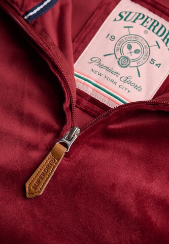 Sweat-shirt 'Country Club' Superdry en rouge