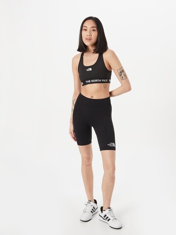 THE NORTH FACE Skinny Sportshorts in Schwarz