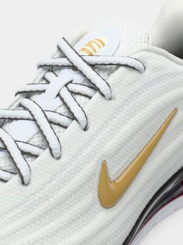 NIKE Σνίκερ χαμηλό 'Shox Z' σε λευκό