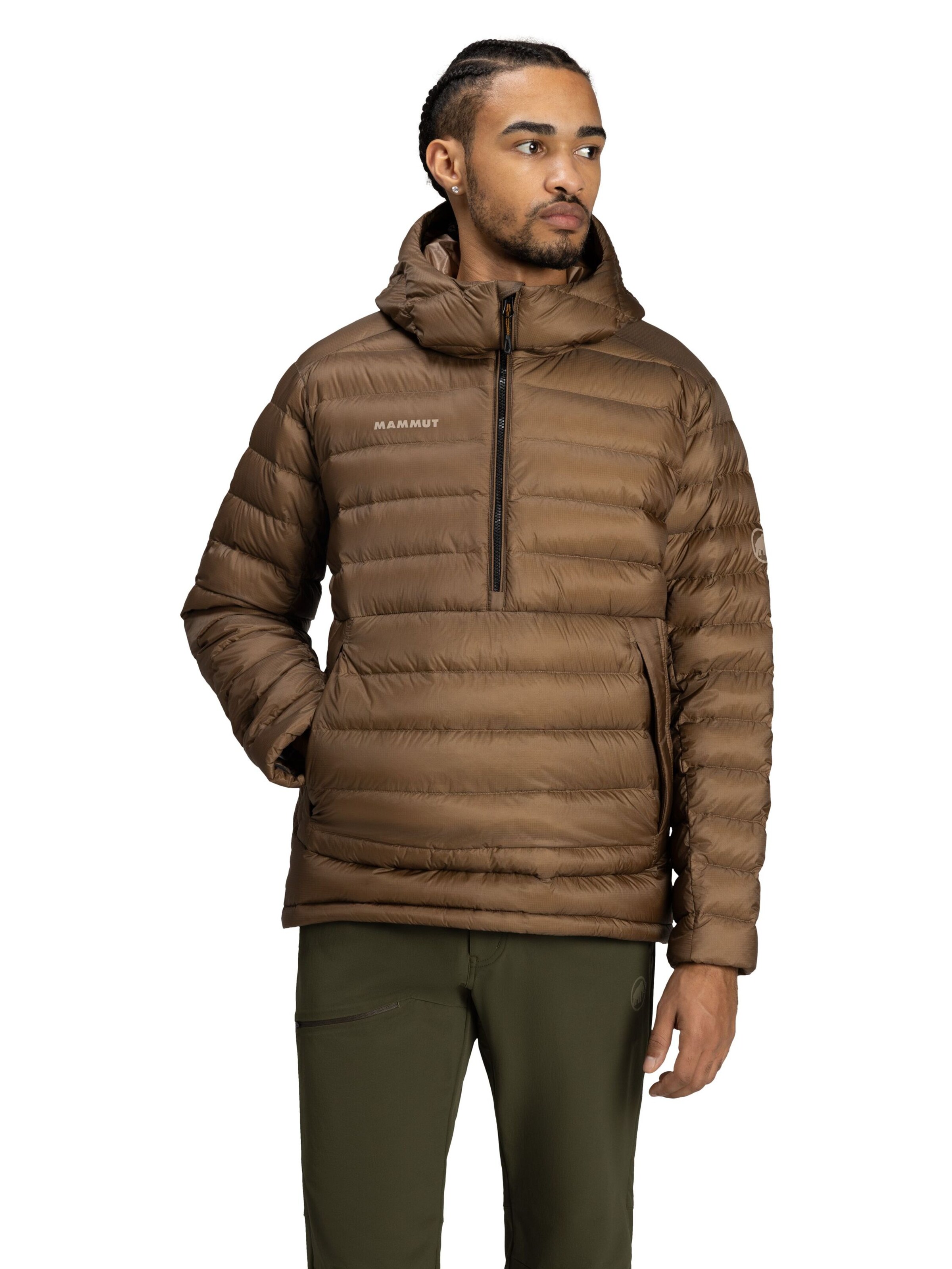 MAMMUT Outdoor Jacket 'Light IN Pull' in Beige: front