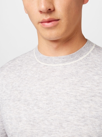 BURTON MENSWEAR LONDON Sweater in Grey