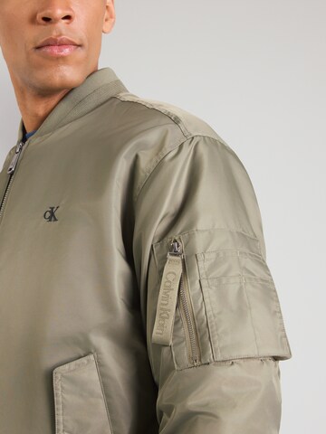 Calvin Klein Jeans Jacke in Grün