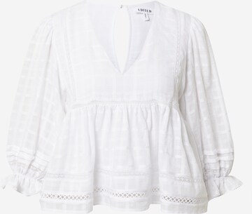 EDITED - Blusa 'Alyssa' em branco: frente