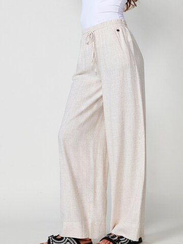 KOROSHI Regular Trousers in White