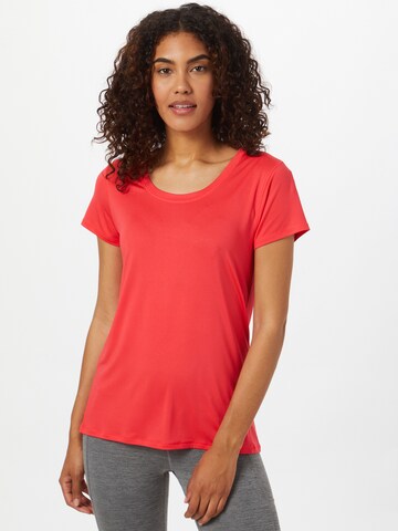 Marika Λειτουργικό μπλουζάκι 'TRISHA' σε κόκκινο: μπροστά
