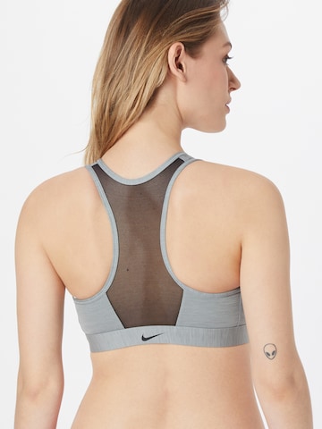 NIKE Bustier Biustonosz sportowy w kolorze szary