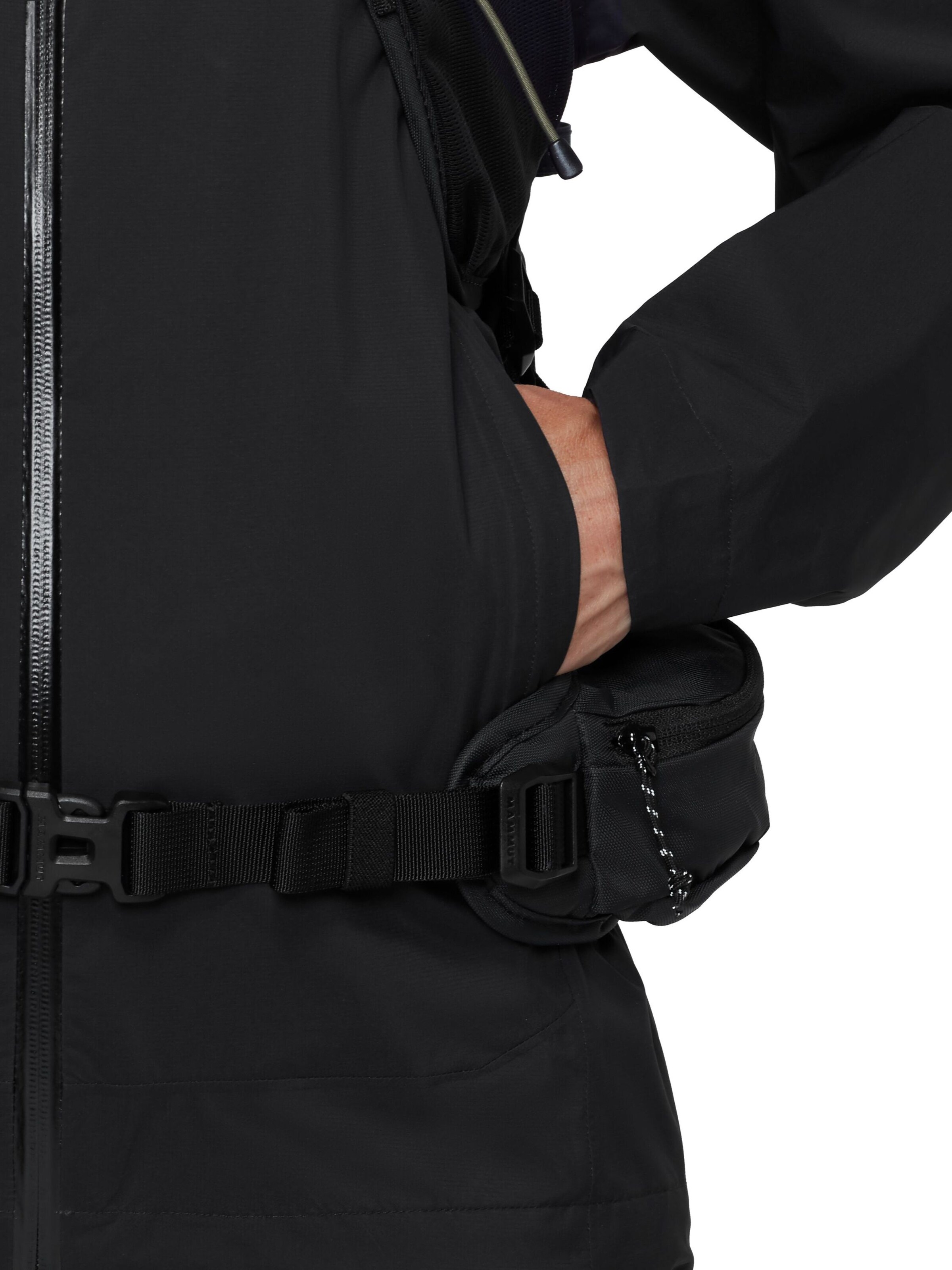 MAMMUT Outdoor Jacket in Black