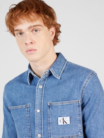 Calvin Klein Jeans - Ajuste estrecho Camisa en azul