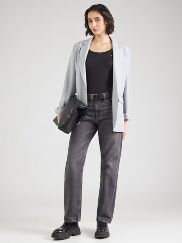 Tommy Jeans Μπλουζάκι 'ESSENTIAL' σε μαύρο