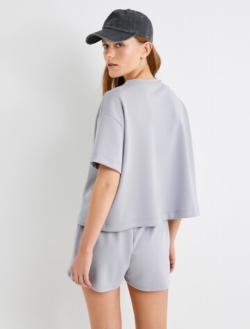 Koton T-Shirt in Grau
