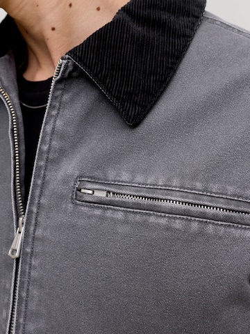 Veste mi-saison 'JORChamberi' JACK & JONES en gris