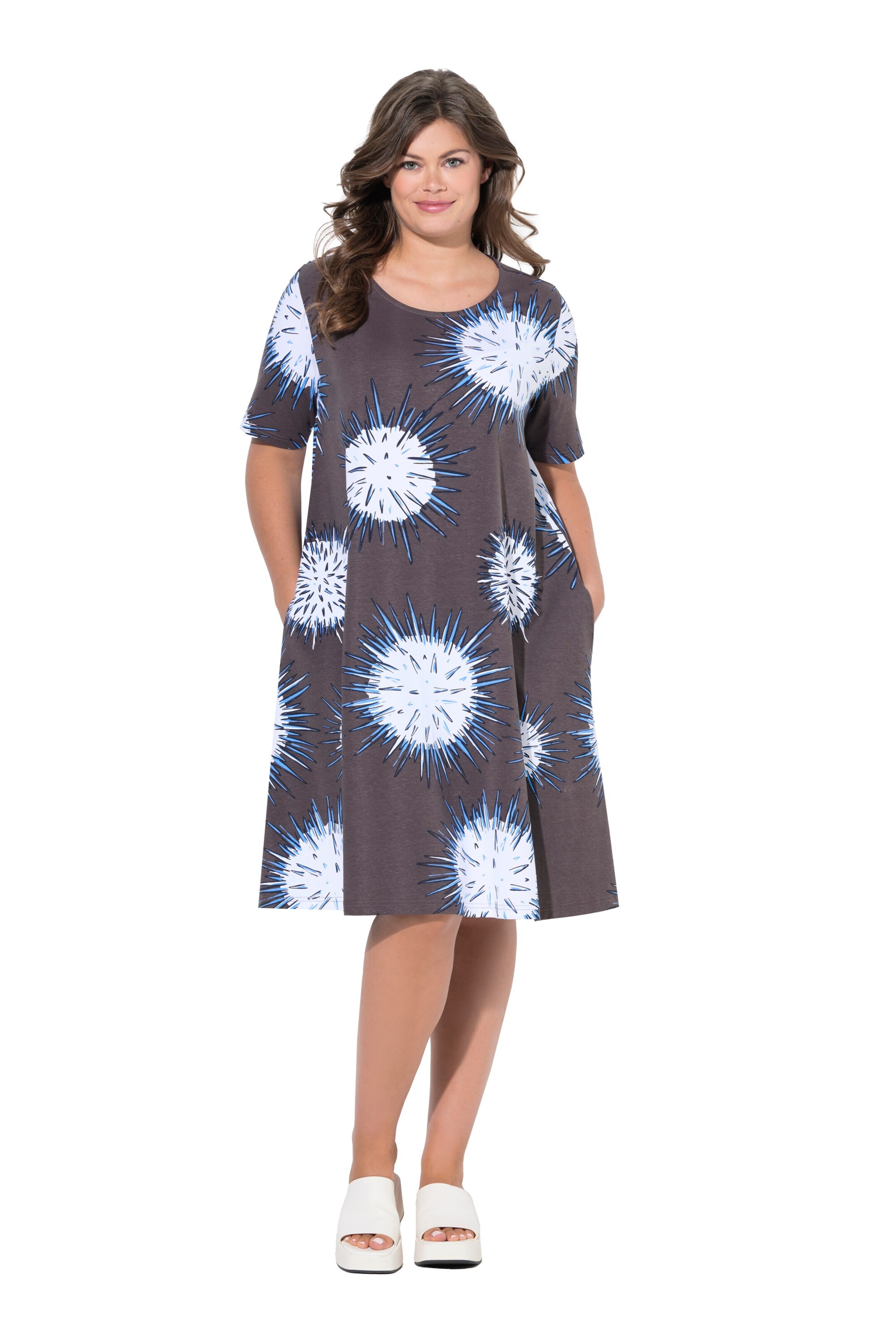 LAURASØN Jurk in Grijs: voorkant