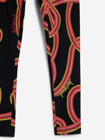Desigual Regular Byxa i svart