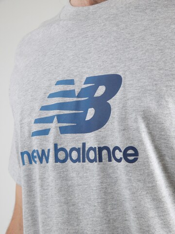 new balance Тениска в сиво