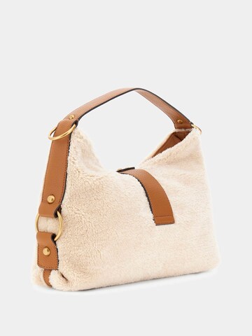 GUESS Schultertasche 'Camden' in Beige