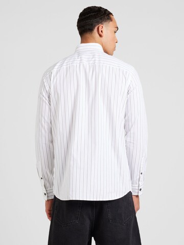 Coupe regular Chemise 'JPRBLABUSHWICK STANLEY' JACK & JONES en blanc