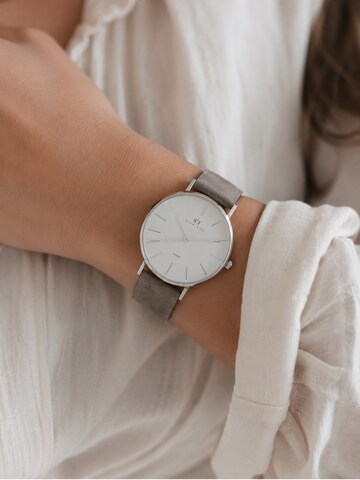S&T Design Analog Watch 'II' in Grey: front