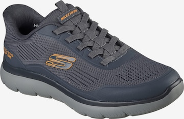 Baskets basses 'SUMMITS - LEYTER' SKECHERS en gris : devant
