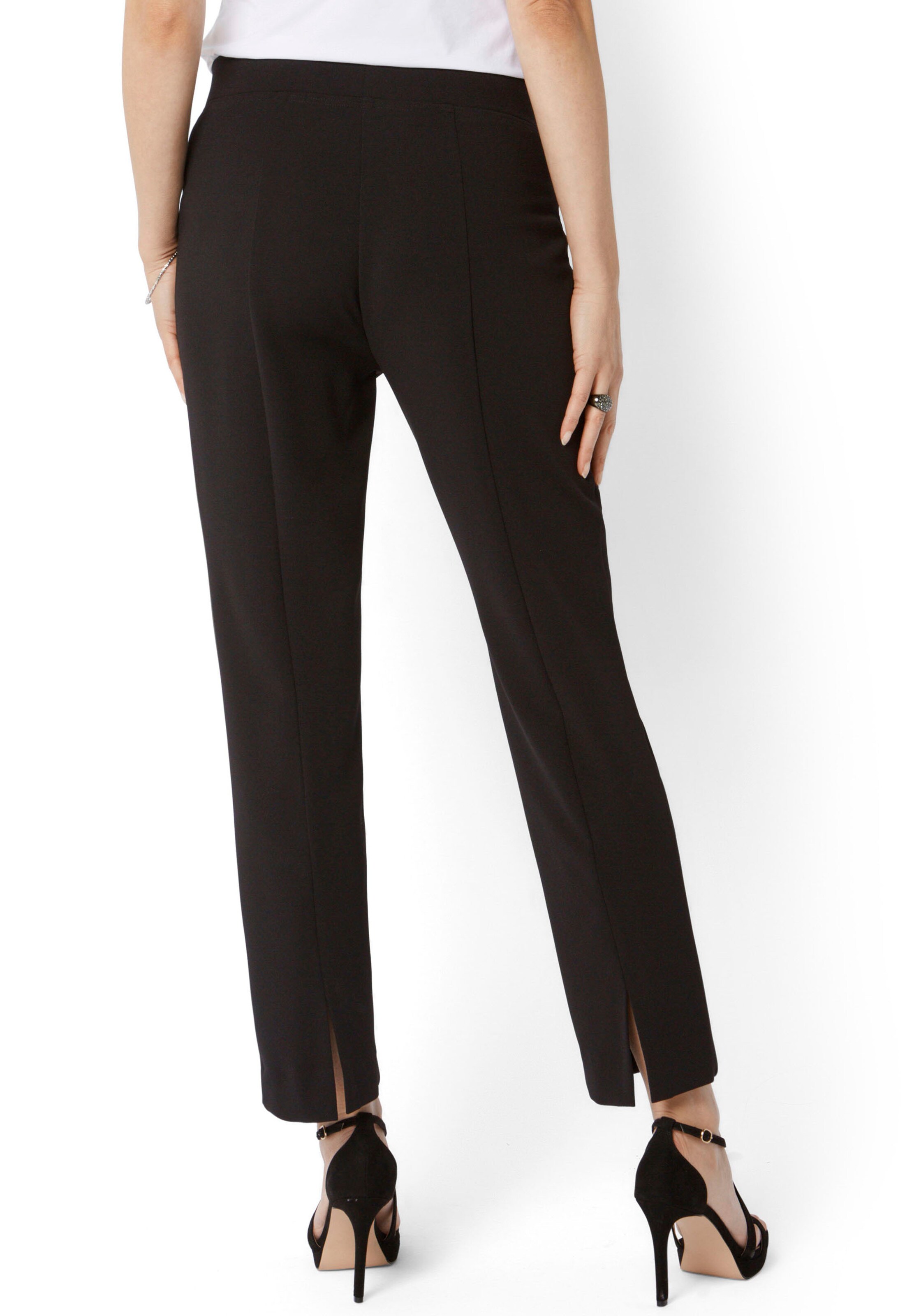 HERMANN LANGE Collection Regular Pleated Pants in Black