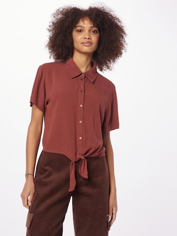 ABOUT YOU Blouse 'Cornelia' in Red: front