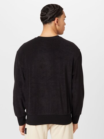 Calvin Klein Jeans Sweatshirt in Schwarz