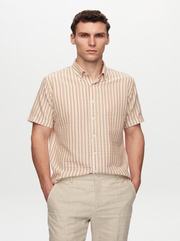 D’S Damat Regular fit Button Up Shirt in Beige