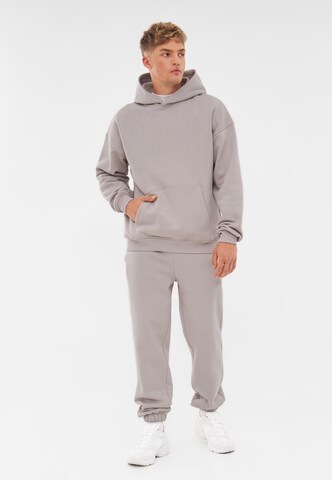 Johnny Urban Sweatshirt 'Cody Oversized' in Grey