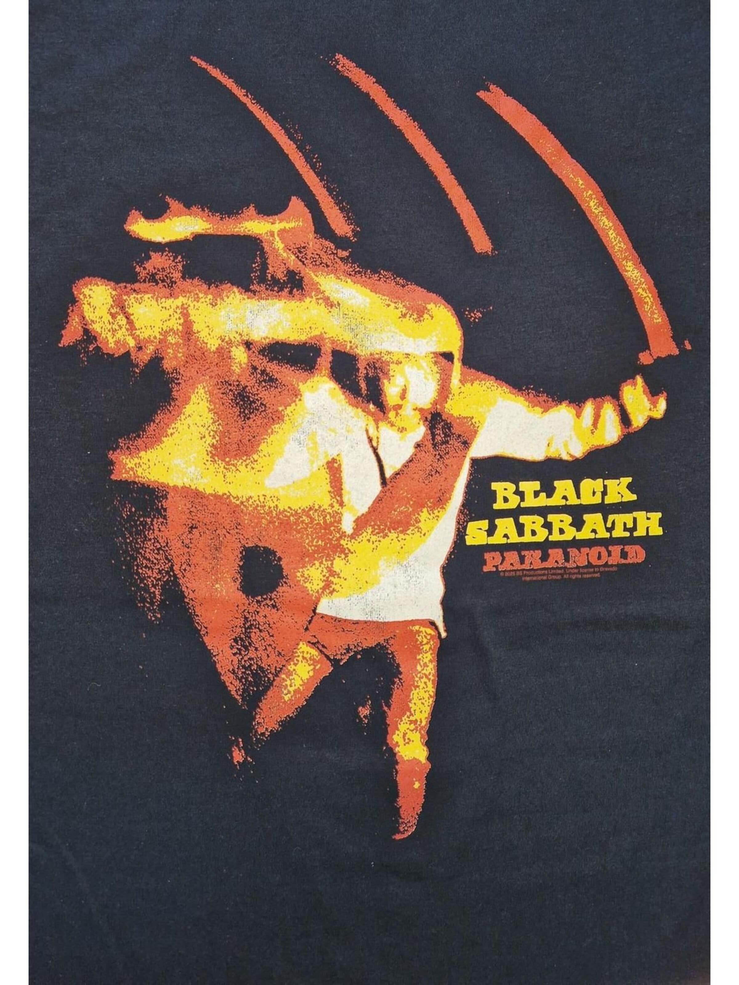 BLACK SABBATH Shirt 'Black Sabbath Paranoid T-Shirt' in Zwart