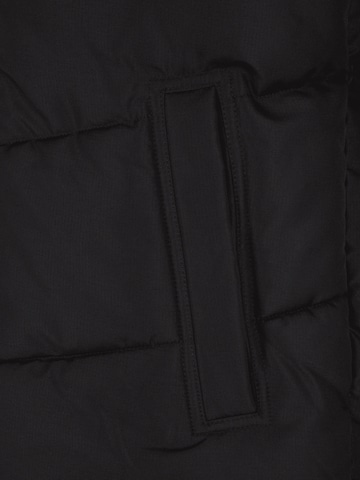 s.Oliver Prehodna jakna | črna barva