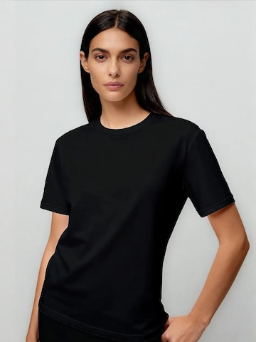 Maglietta 'T-Shirts' di Tommy Life in nero: frontale