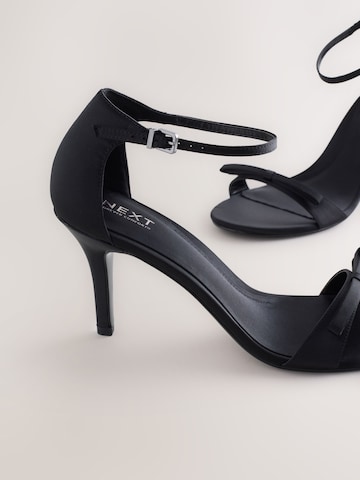 juoda Next Basutės su dirželiais 'Forever Comfort'