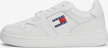 Tommy Jeans Sneaker 'Retro Basket Ess Meg 3A3' in Weiß: Vorderseite