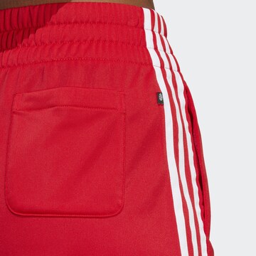 Regular Pantalon 'Adicolor' ADIDAS ORIGINALS en rouge