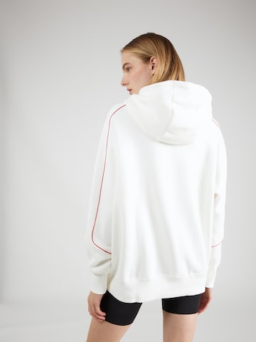 Sweat-shirt Nike Sportswear en blanc