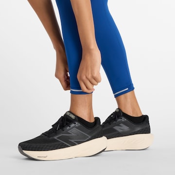 new balance Skinny Sports trousers in Blue