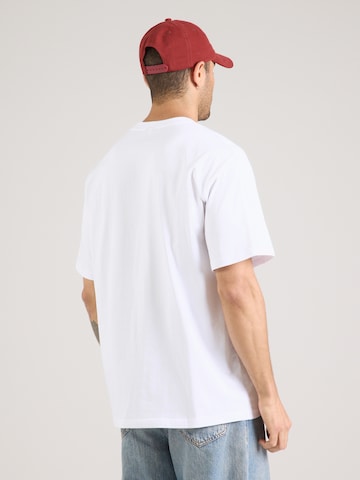 Iriedaily - Camiseta 'Pigeon Finger' en blanco