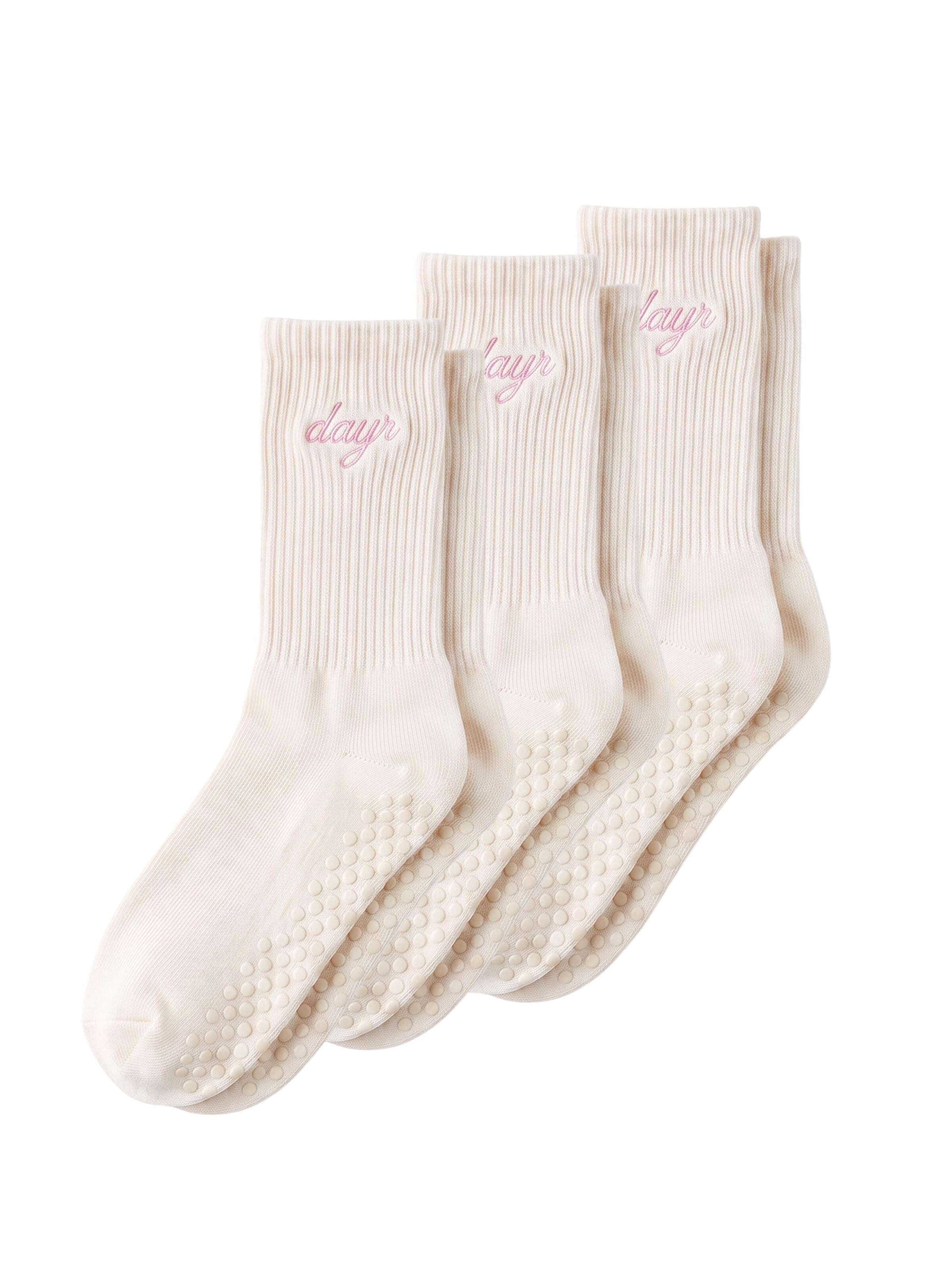 dayr Athletic Socks 'Grip Socks Set' in Beige: front