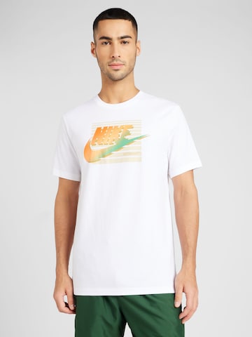 T-Shirt 'FUTURA' Nike Sportswear en blanc : devant
