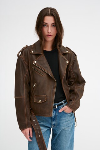 My Essential Wardrobe Between-Season Jacket 'Gilo ' in Brown: front