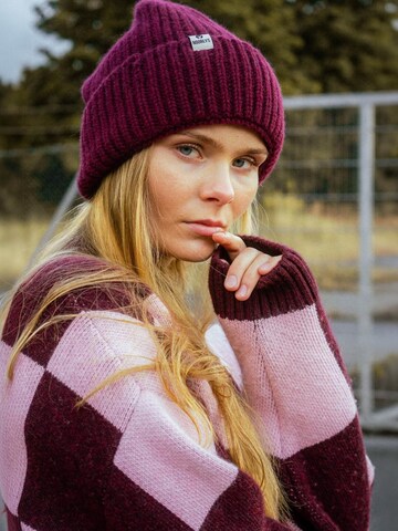 NOORLYS Beanie 'ALMA' in Red: front