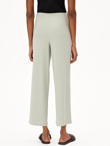 Regular Pantalon ARMEDANGELS en vert