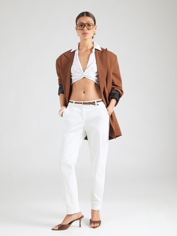 Tapered Pantaloni eleganți de la COMMA pe bej