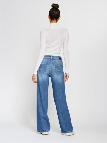 Loosefit Jean '94AMELIE WIDE' Gang en bleu
