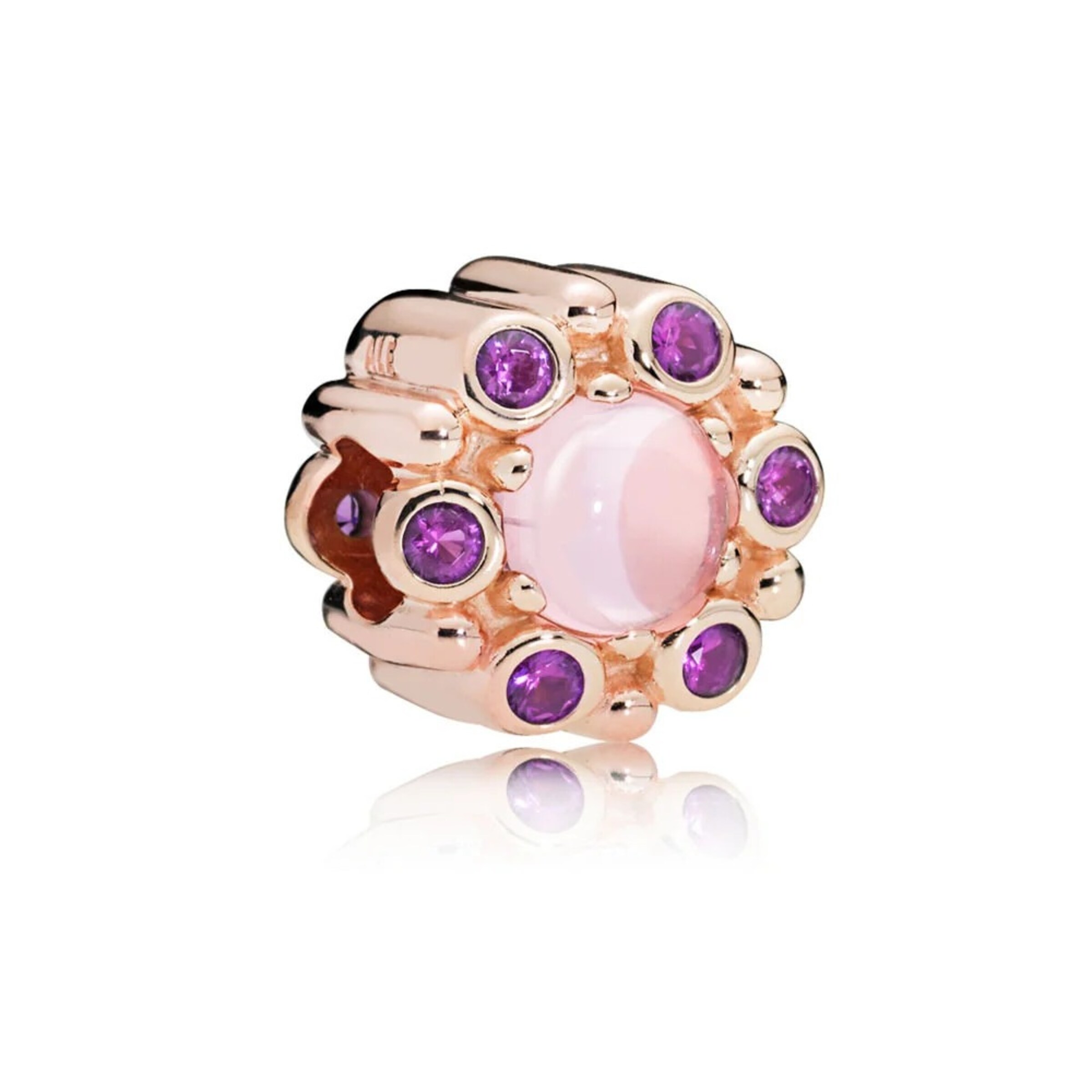 Pandora Anhänger 'Heraldic Radiance' in Gold: Vorderseite
