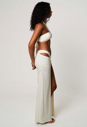 Moda Minx Skirt in Beige