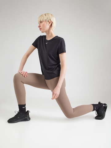 NIKE Функциональная футболка 'ONE CLASSIC' в Черный