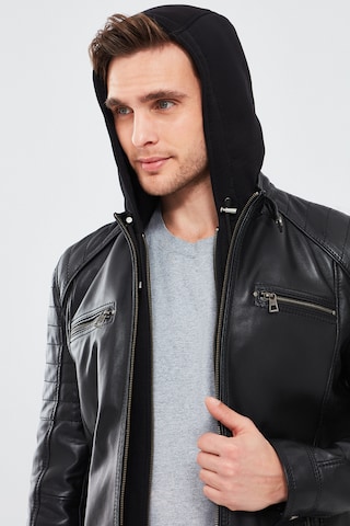 Derimod Between-season jacket in Black