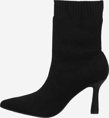 ABOUT YOU Ankle Boots 'Magdalena' in Black