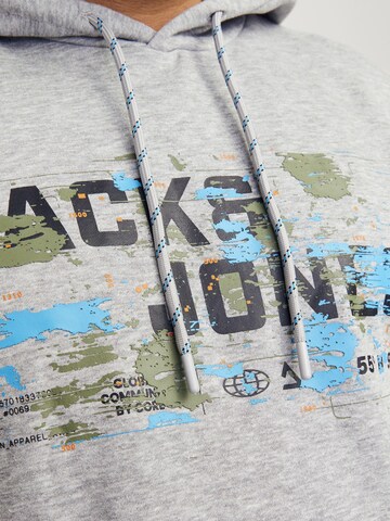 Jack & Jones Plus Sweatshirt 'JCOOUTDOOR' in Grau